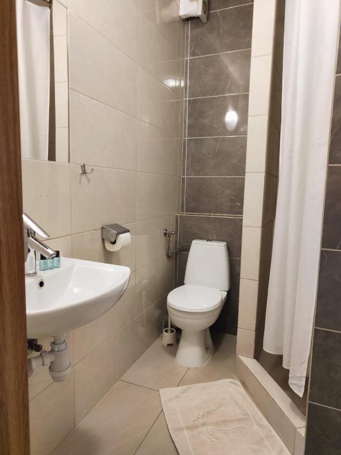 Hostel Centrum Радом Екстериор снимка