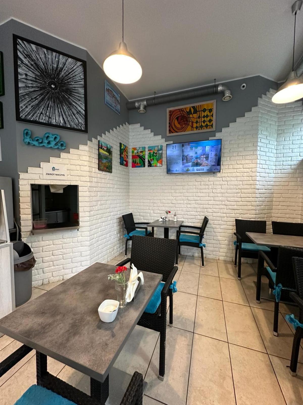 Hostel Centrum Радом Екстериор снимка