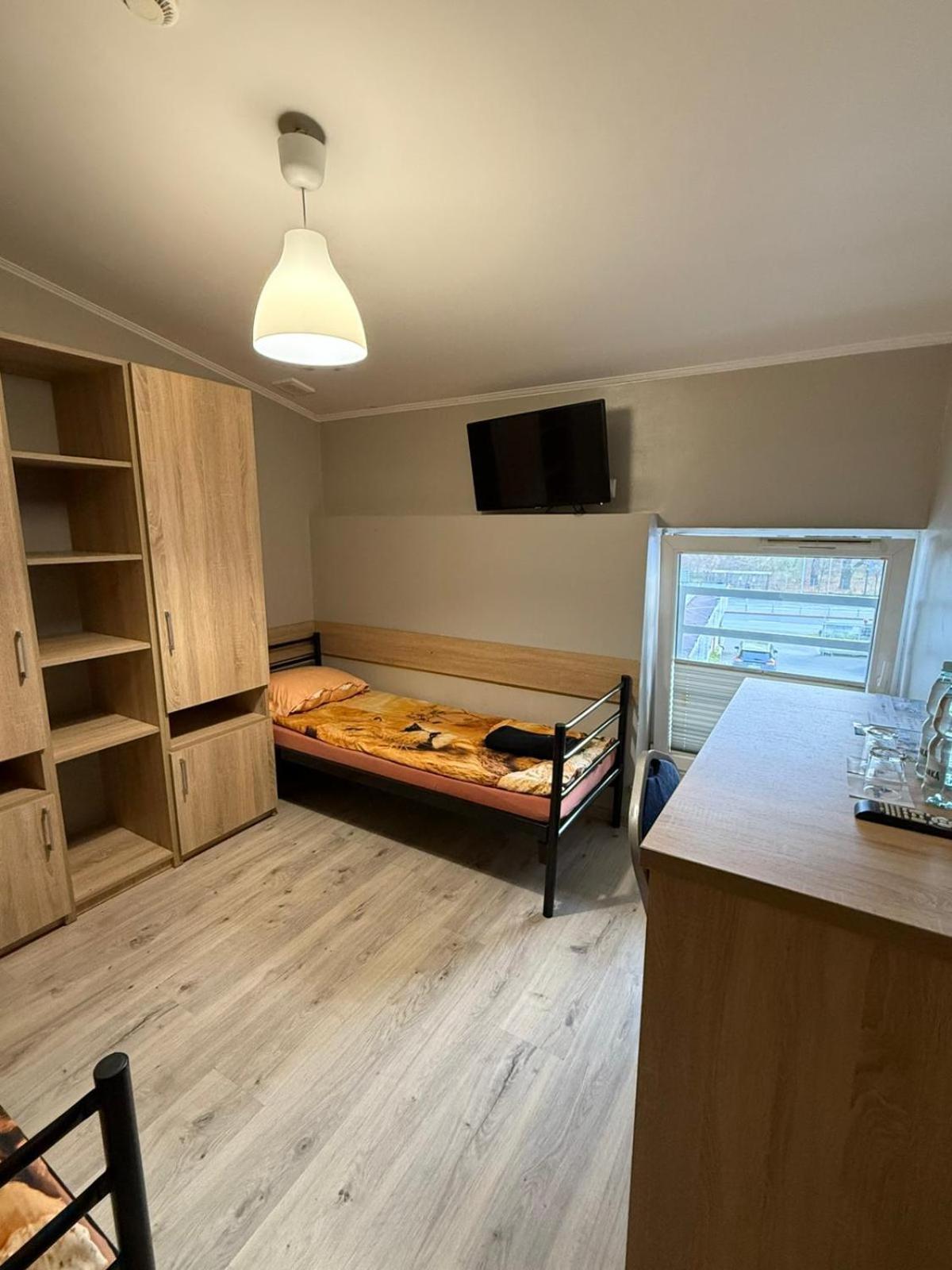 Hostel Centrum Радом Екстериор снимка