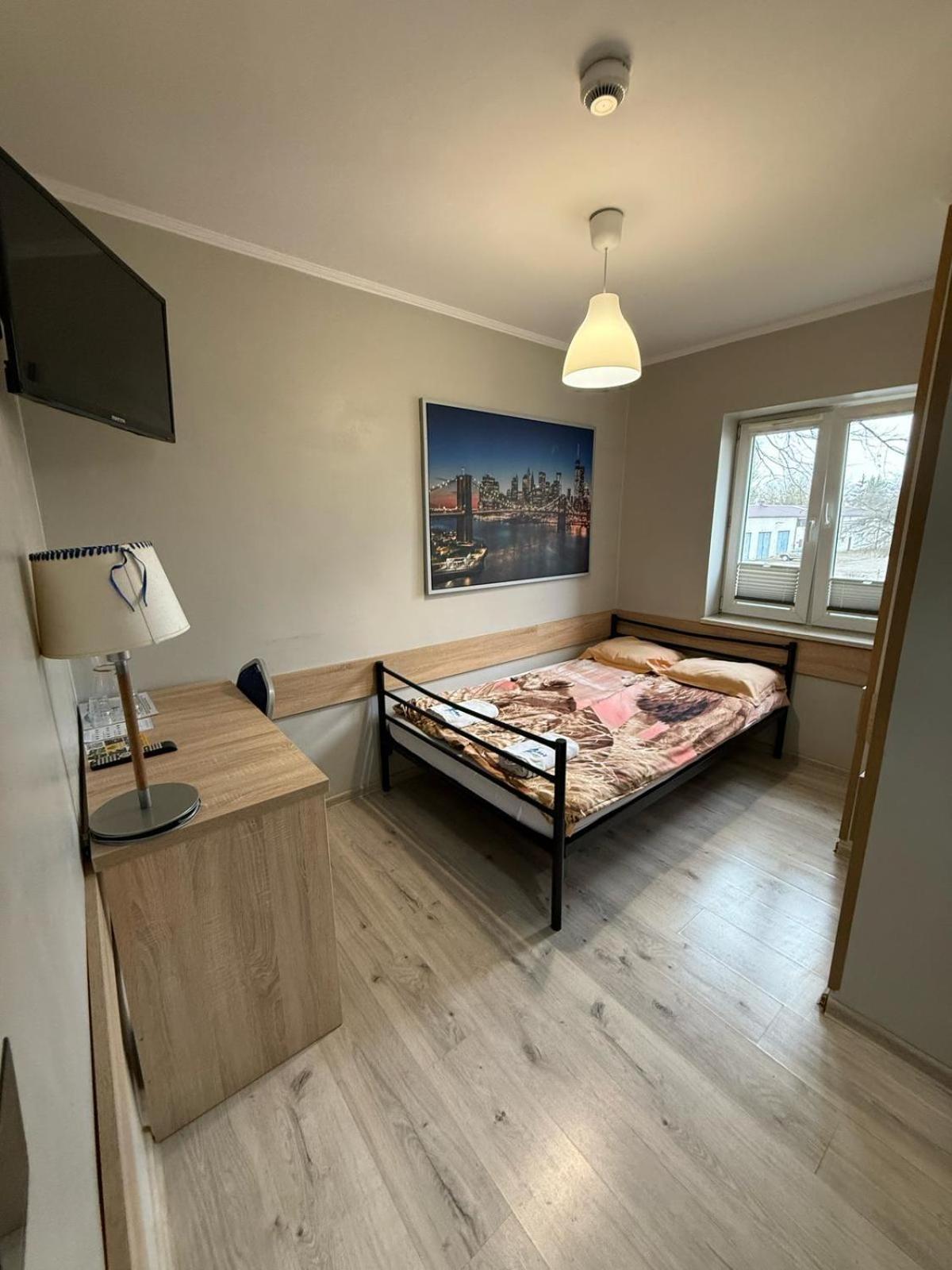 Hostel Centrum Радом Екстериор снимка